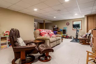 5649 Thribble Cross, Roscoe, IL 61073 - Photo 34