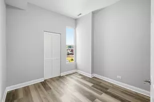 4024 W Arthington St, Chicago, IL 60624 - Photo 8