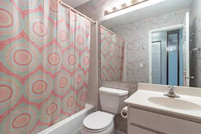 692 Hapsfield Lane #4B1, Buffalo Grove, IL 60089 - Photo 16