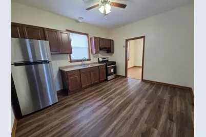 10653 S Mackinaw Avenue, Chicago, IL 60617 - Photo 8