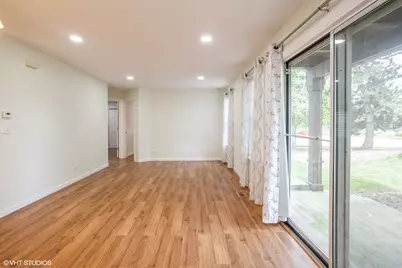 1051 Rockport Drive #1051, Carol Stream, IL 60188 - Photo 2