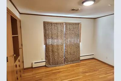 304 W Miller Road, Sterling, IL 61081 - Photo 12