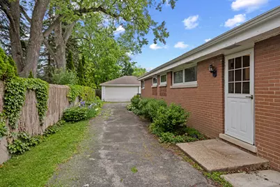 934 Yale Street, Wilmette, IL 60091 - Photo 2