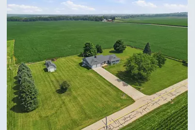1132 Stony Point Road, Dixon, IL 61021 - Photo 4