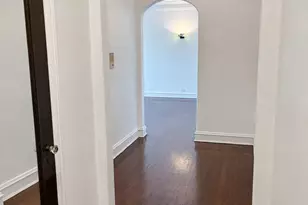 7348 N Ridge Blvd, Chicago, IL 60645 - Photo 4