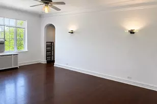 7348 N Ridge Blvd, Chicago, IL 60645 - Photo 12
