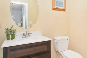 1132 Schneider Ave, Oak Park, IL 60302 - Photo 6