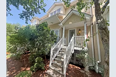 1132 Schneider Avenue, Oak Park, IL 60302 - Photo 1