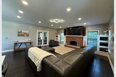 12807 Shelly Lane, Plainfield, IL 60585 - Photo 10
