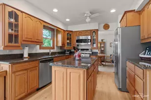 78 Forestview Ln, Aurora, IL 60502 - Photo 6
