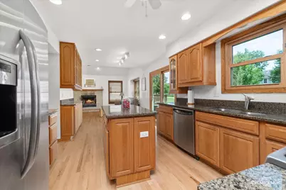 78 Forestview Lane, Aurora, IL 60502 - Photo 4