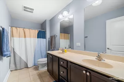 318 Winthrop Drive, Oswego, IL 60543 - Photo 18