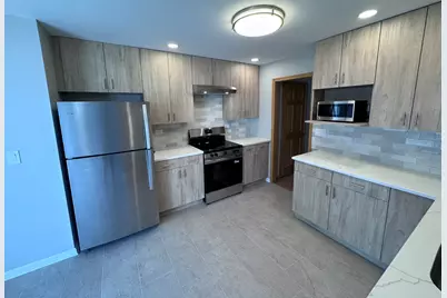 786 Greenwood Road, Northbrook, IL 60062 - Photo 8
