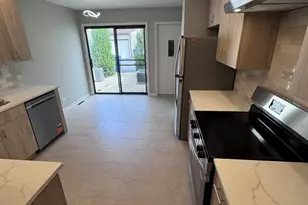 786 Greenwood Rd, Northbrook, IL 60062 - Photo 10