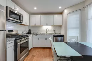 18 Bedford Rd, Mundelein, IL 60060 - Photo 8