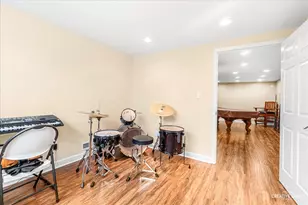 390 Bloomfield Cir E, Oswego, IL 60543 - Photo 22