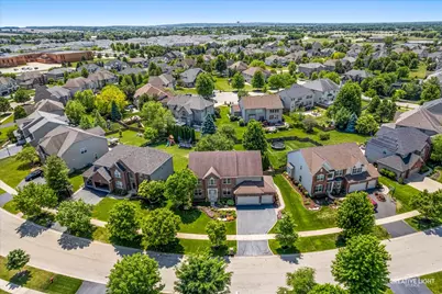 390 Bloomfield Circle E, Oswego, IL 60543 - Photo 42