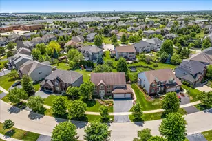 390 Bloomfield Cir E, Oswego, IL 60543 - Photo 42