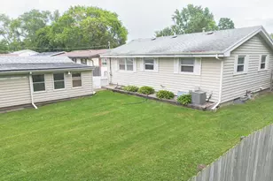 1527 S Main St, Belvidere, IL 61008 - Photo 48