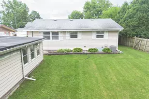 1527 S Main St, Belvidere, IL 61008 - Photo 46