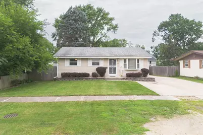 1527 S Main Street, Belvidere, IL 61008 - Photo 6