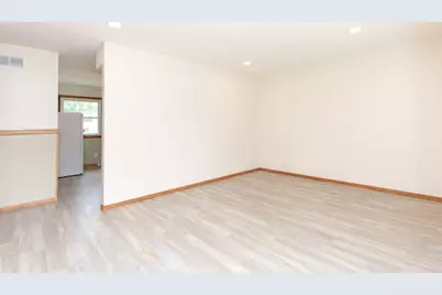 1527 S Main Street, Belvidere, IL 61008 - Photo 24