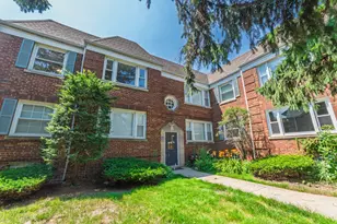 10518 S Artesian Ave, Chicago, IL 60655 - Photo 1