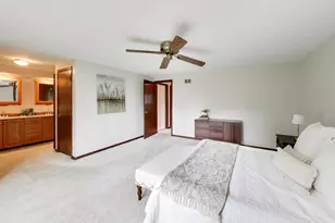 2620 N Phelps Ave, Arlington Heights, IL 60004 - Photo 20