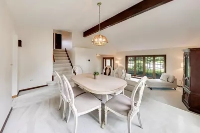 2620 N Phelps Avenue, Arlington Heights, IL 60004 - Photo 6