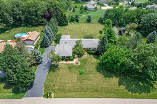 9655 Ramblin Ridge Rd, Belvidere, IL 61008 - Photo 4