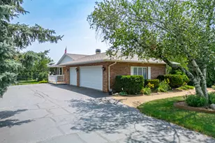 9655 Ramblin Ridge Rd, Belvidere, IL 61008 - Photo 2