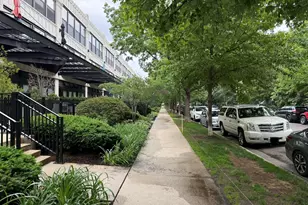 1070 W 15th St, Chicago, IL 60608 - Photo 22