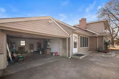 10715 Diversey Avenue, Melrose Park, IL 60164 - Photo 14