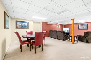 37W907 Bowes Rd, Elgin, IL 60124 - Photo 26