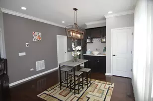 124 Roman Ln, Hawthorn Woods, IL 60047 - Photo 4
