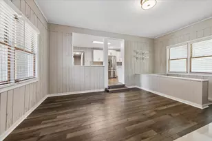 110 W 12th Ave, Naperville, IL 60563 - Photo 12