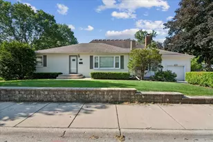 110 W 12th Ave, Naperville, IL 60563 - Photo 1