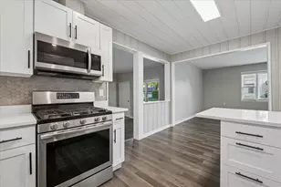110 W 12th Ave, Naperville, IL 60563 - Photo 10