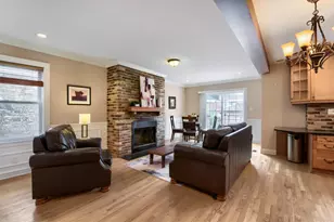5310 N Lockwood Ave, Chicago, IL 60630 - Photo 8