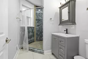 1622 S Karlov Ave, Chicago, IL 60623 - Photo 8