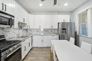 1622 S Karlov Ave, Chicago, IL 60623 - Photo 6