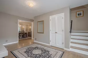 921 Ray St, Geneva, IL 60134 - Photo 4