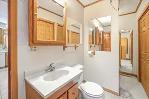 219 E Michigan Ave, Pontiac, IL 61764 - Photo 14
