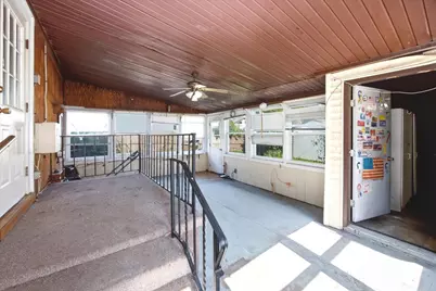 219 E Michigan Avenue, Pontiac, IL 61764 - Photo 10