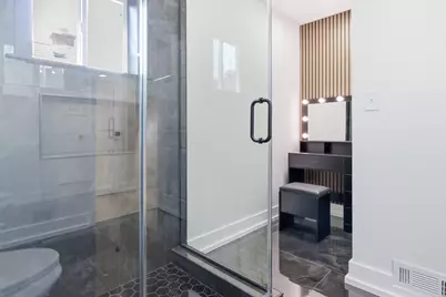 3250 N Olcott Avenue, Chicago, IL 60634 - Photo 20