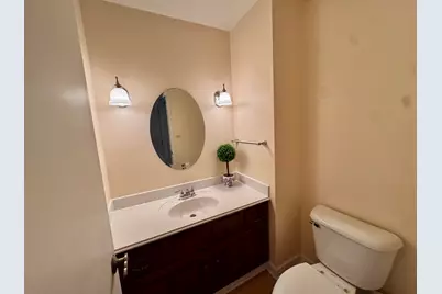 221 W Golfview Terrace, Palatine, IL 60067 - Photo 6