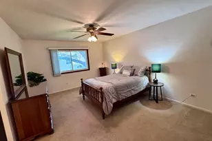 221 W Golfview Terrace, Palatine, IL 60067 - Photo 16