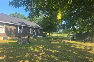1090 Second St, Lomax, IL 61454 - Photo 30