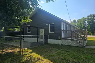 1090 Second St, Lomax, IL 61454 - Photo 32