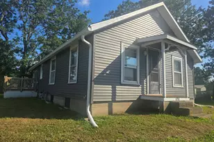 1090 Second St, Lomax, IL 61454 - Photo 28